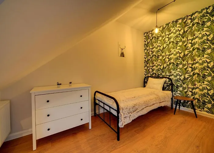 Apart-invest Widokowy Dwupoziomowy * Sklářská Poruba